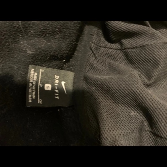 Black Nike Jacket - Picture 2 of 2